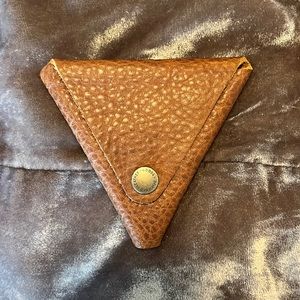 Portland Leather Triangle Coin Purse